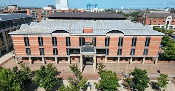 Teenager left schoolboy with broken jaw after roadside attack