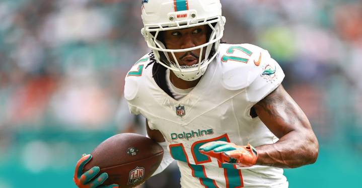 2 potential Giants trade targets might be off the market