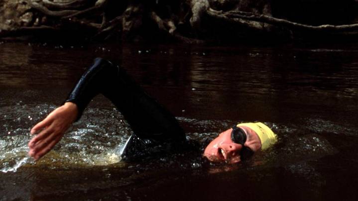 Legendary Australian marathon swimmer Tammy van Wisse suffers shattering cancer setback