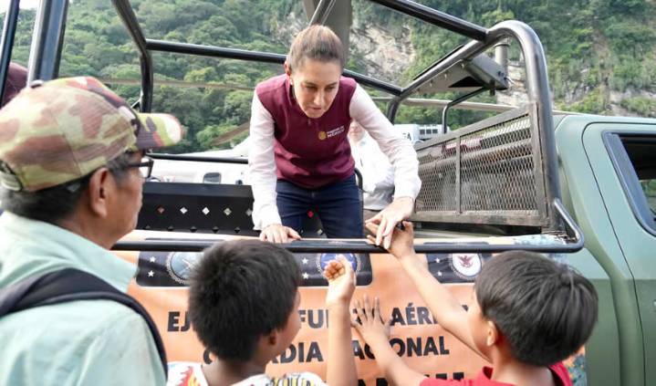 Informa Presidenta Claudia Sheinbaum  Inicio de Censo y Apertura Parcial  de Camino en Huehuetla, Hidalgo