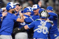 Blue Jays beat Yankees in Game 4 to reach their 1st ALCS since 2016