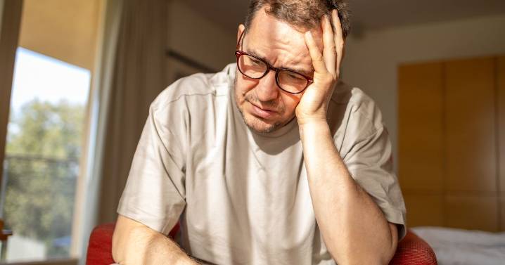 NHS doctor says 'see GP' if you notice 'red flag' warning sign