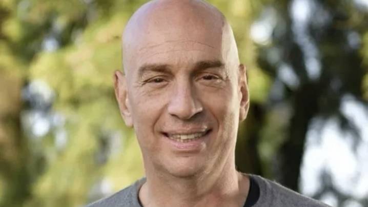 INSÓLITO: desde el Gobierno le piden a Diego Santilli que se afeite la cabeza