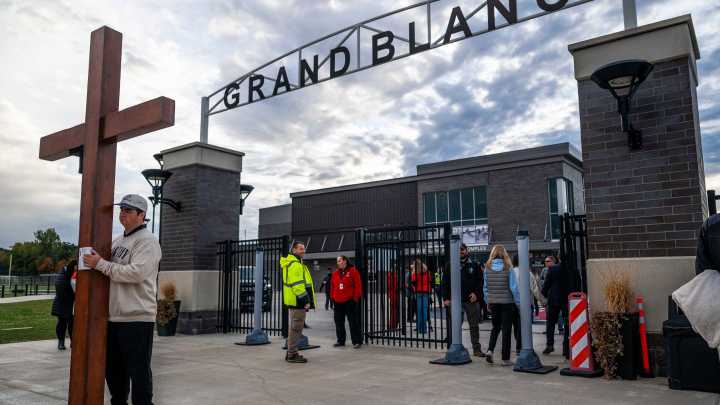 Bennett: Grand Blanc is better together