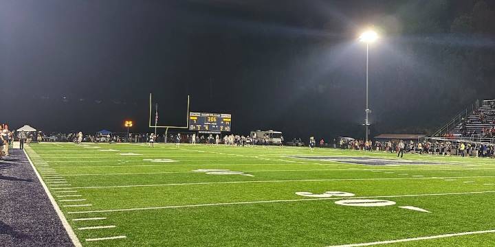 Raceland leaves Hazard with big victory