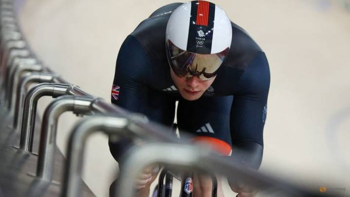British track sprinter Carlin announces retirement
