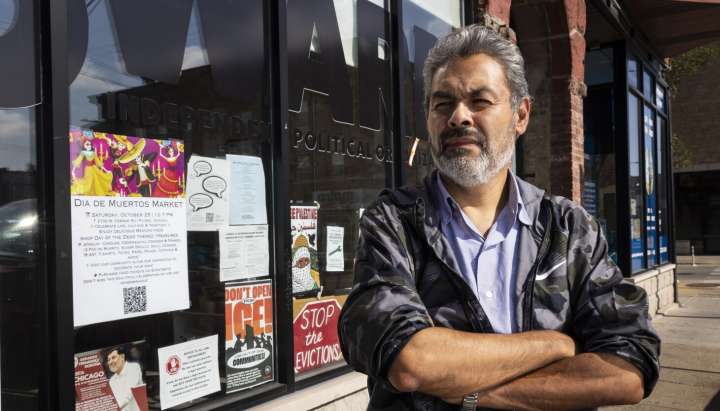 Some Mexican immigrants are making plans to leave Chicago before ICE deports them