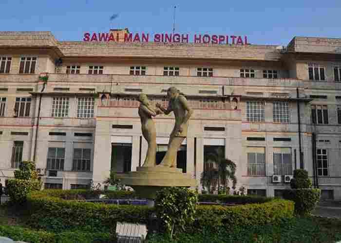Eight killed in ICU fire at SMS Hospital in Jaipur; CM orders probe
