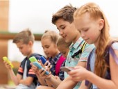 Study reveals how social media is harming kids' brains