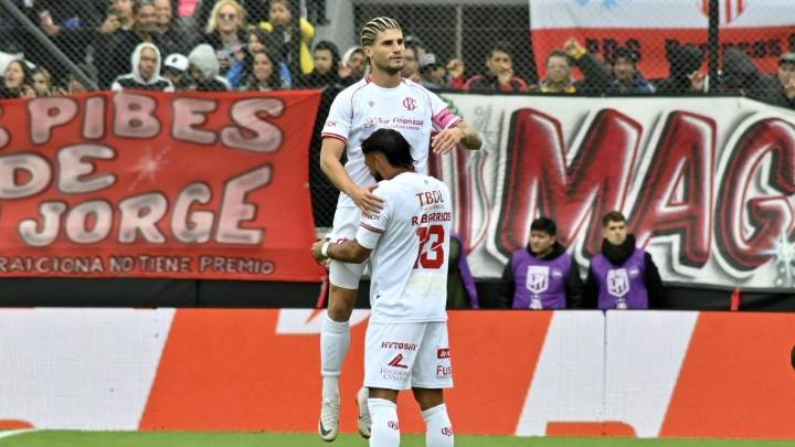 ¡La clavó al ángulo! El golazo con el que Boca pierde ante Barracas Central