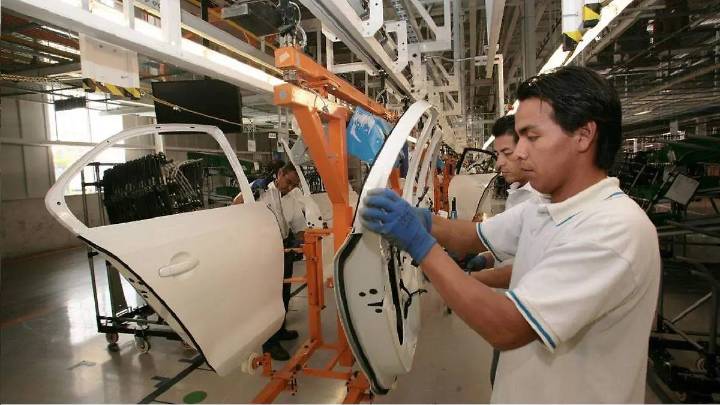 Recortan plantillas 20 proveedoras automotrices en Puebla por ajustes en Volkswagen y otras matrices