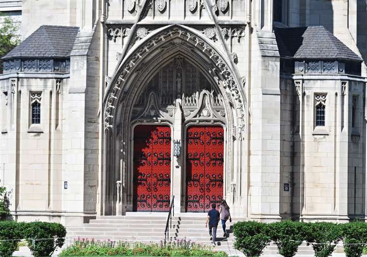 Catholicism becomes increasingly popular among Pittsburgh students