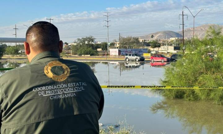 Atiende Protección Civil afectaciones por lluvias en Ciudad Juárez