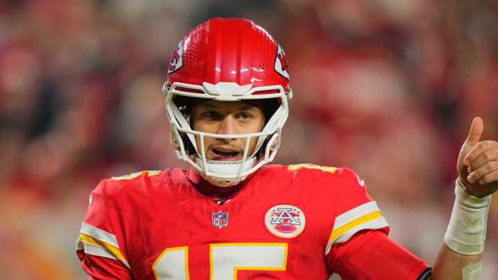Mahomes has seen ‘growth’ in the Chiefs after their third straight win