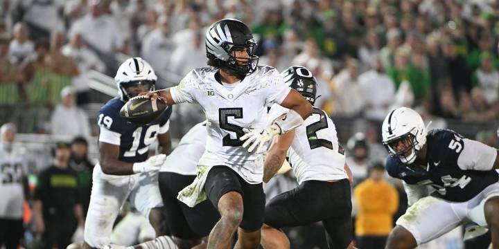 Texas and Penn State fall out of AP Top 25, Miami jumps Oregon to No. 2 behind Ohio State