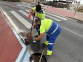 Emabesa se pone en marcha antes de las lluvias: limpieza de 2.697 imbornales en tres meses