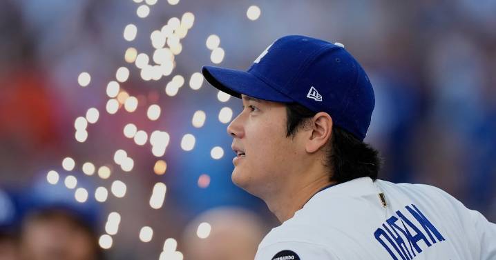 World Series Game 4: Toronto Blue Jays vs. Los Angeles Dodgers