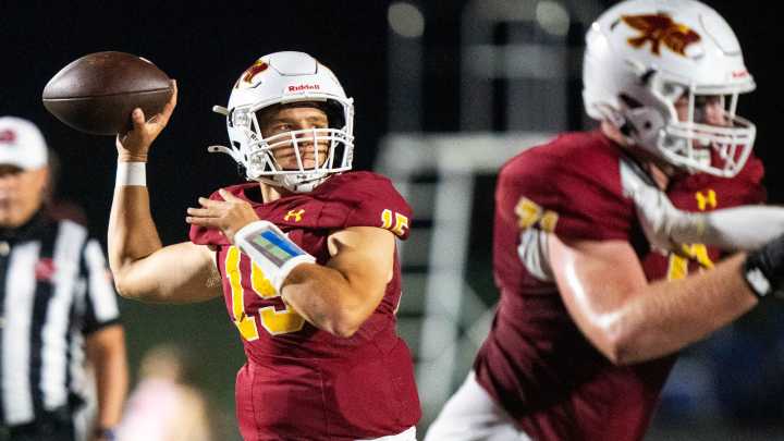 Iowa high school football predictions for the 2025 postseason