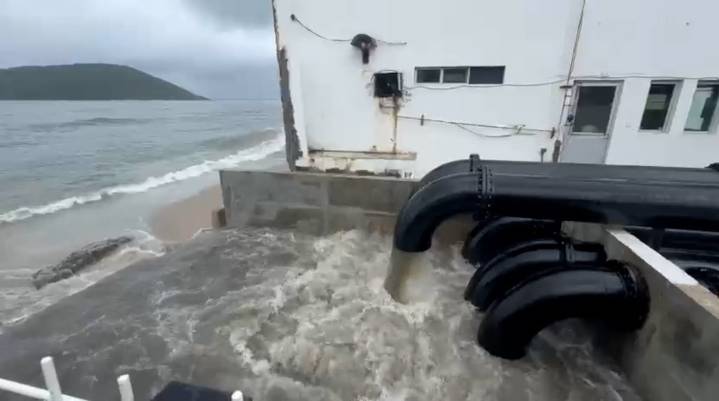 Ponen en función cárcamo de rembombeo para solventar los efectos de la lluvia en Mazatlán