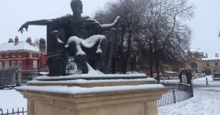 All the parts of UK facing '48 hours of snow' with 11 counties at risk