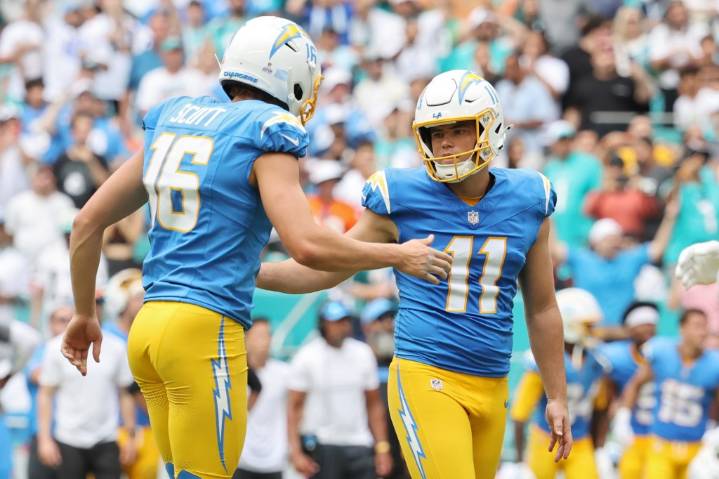 Chargers review: Justin Herbert couldn’t have done it by himself Sunday