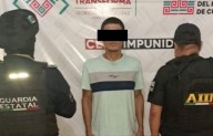 Detienen a sujeto por robo de motocicleta