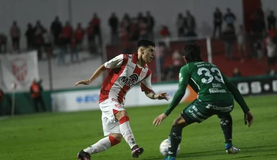 Sarmiento recibirá a Instituto el domingo 9