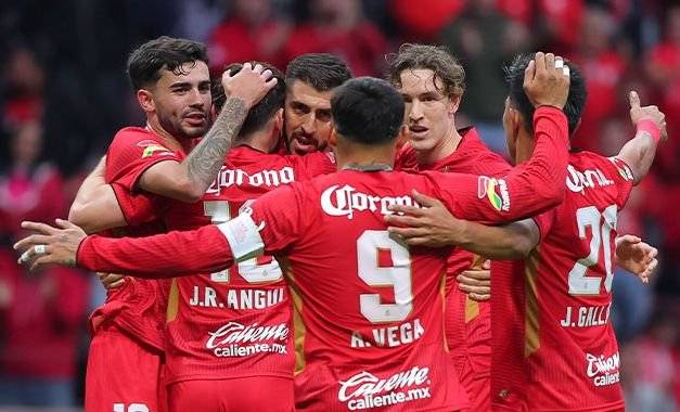 Toluca goleó 4-0 a Querétaro