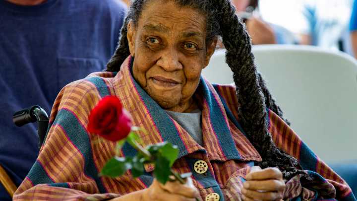 Asheville photographer, historian, Andrea Clark dies at…