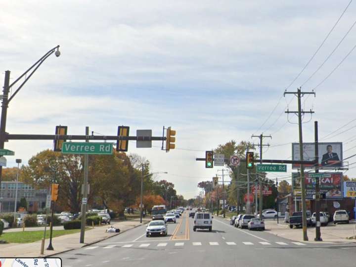 One dead, another critically hurt in separate Philadelphia crashes hours apart