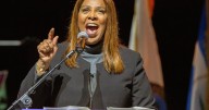 New York AG Letitia James gets standing ovation at Mamdani rally in 1st appearance since federal indictment