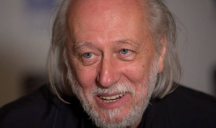 Un escritor húngaro se quedó con el Premio Nóbel de Literatura 2025
