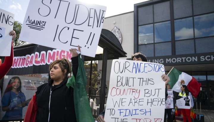 Cicero, Berwyn students demand more school district support as immigration enforcement escalates