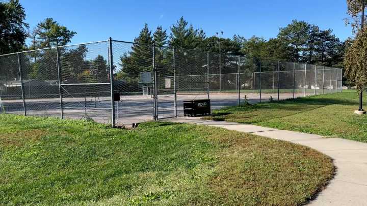 Crime at the court: Pickleball Lincoln revamps security after $1,200 net box is stolen