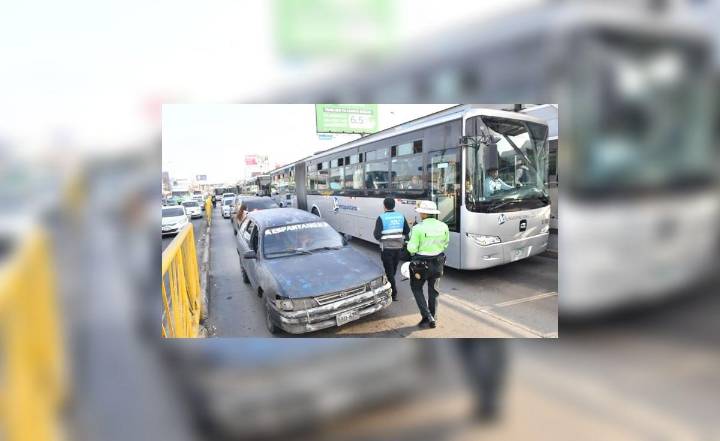 Metropolitano: Conductores provocaron 79 accidentes este año tras invadir carril exclusivo