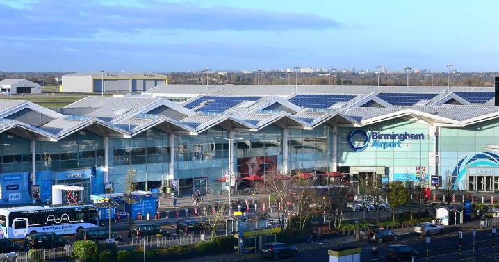 Birmingham Airport food outlet fails food hygiene inspection after 'mould' found in pasty