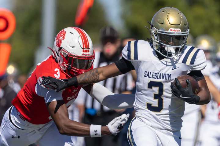 Watch Salesianum make big plays late in victory over Smyrna