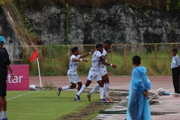 Sports Dempo SC hold East Bengal to dramatic 2