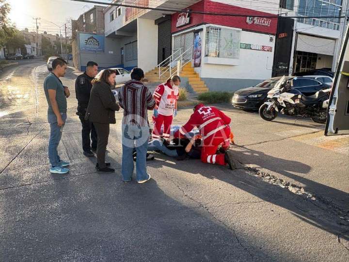 Arrollan a mujer en paso peatonal de la Juan Escutia