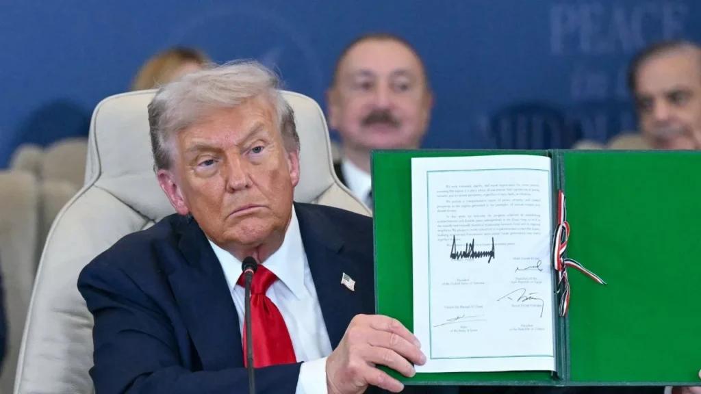 Trump celebra 'paz en Medio Oriente' pese a incógnitas
