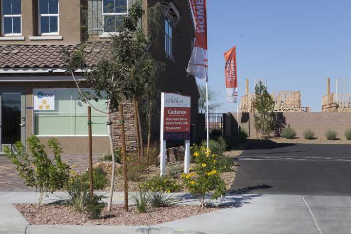 Report: Las Vegas home prices dip; inventory surges