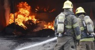 Incendio en llantera y taquería moviliza a servicios de emergencias en Hermosillo