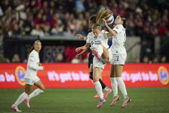 Deadspin | Olivia Moultrie carries Thorns past Bay FC