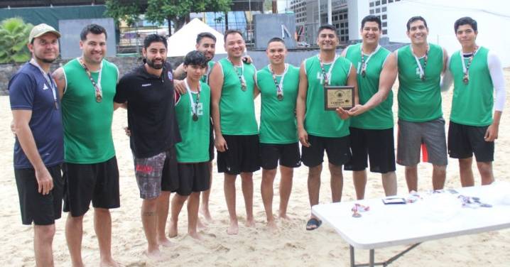 Colima A y Cónclave, monarcas de la Copa Volcán en balonmano de playa: Incode