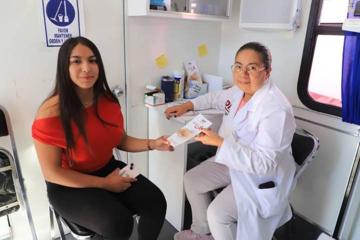 Acercan servicio preventivo gratuito contra el cáncer de mama en Tlalnepantla