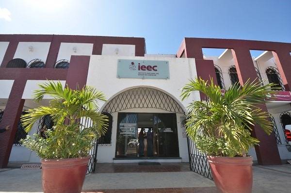 Futuro electoral en manos de 17 aspirantes