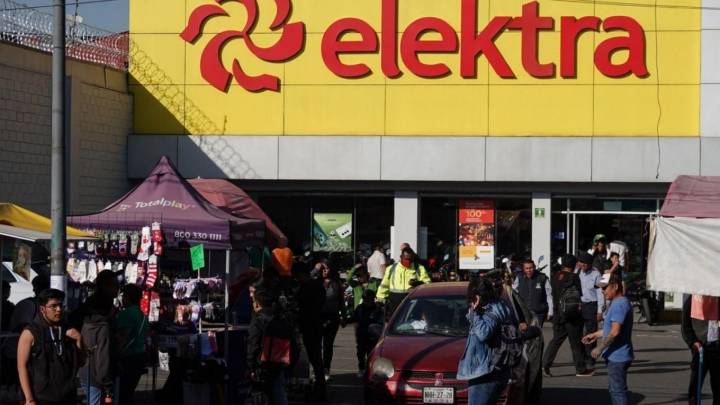 Bolsa Mexicana de Valores suspende cotización de acciones de Grupo Elektra