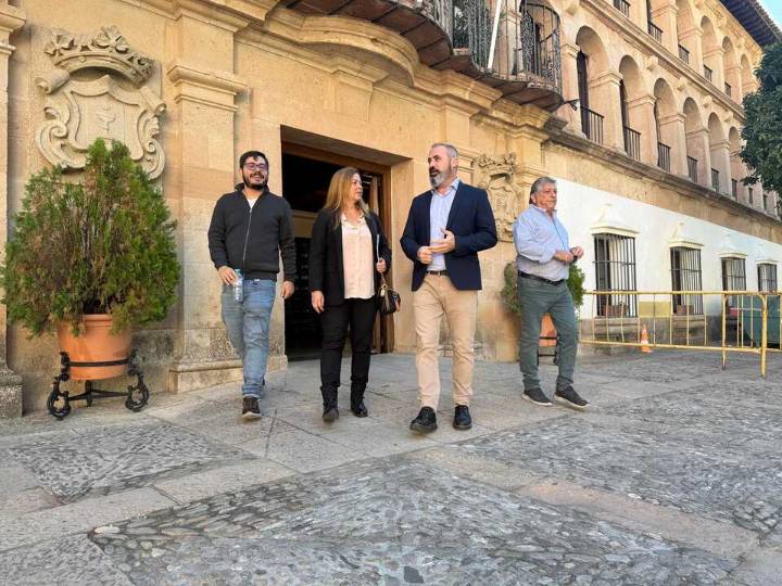 VOX urge al PP informatizar las aulas para evitar que Ronda pierda los exámenes teóricos de conducir