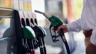 El precio de la gasolina en Florida cayó a su nivel más bajo en 2025, esta sería la causa