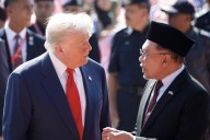 Trump Signs Trade Deal With Malaysia’s Anwar During Asia Trip